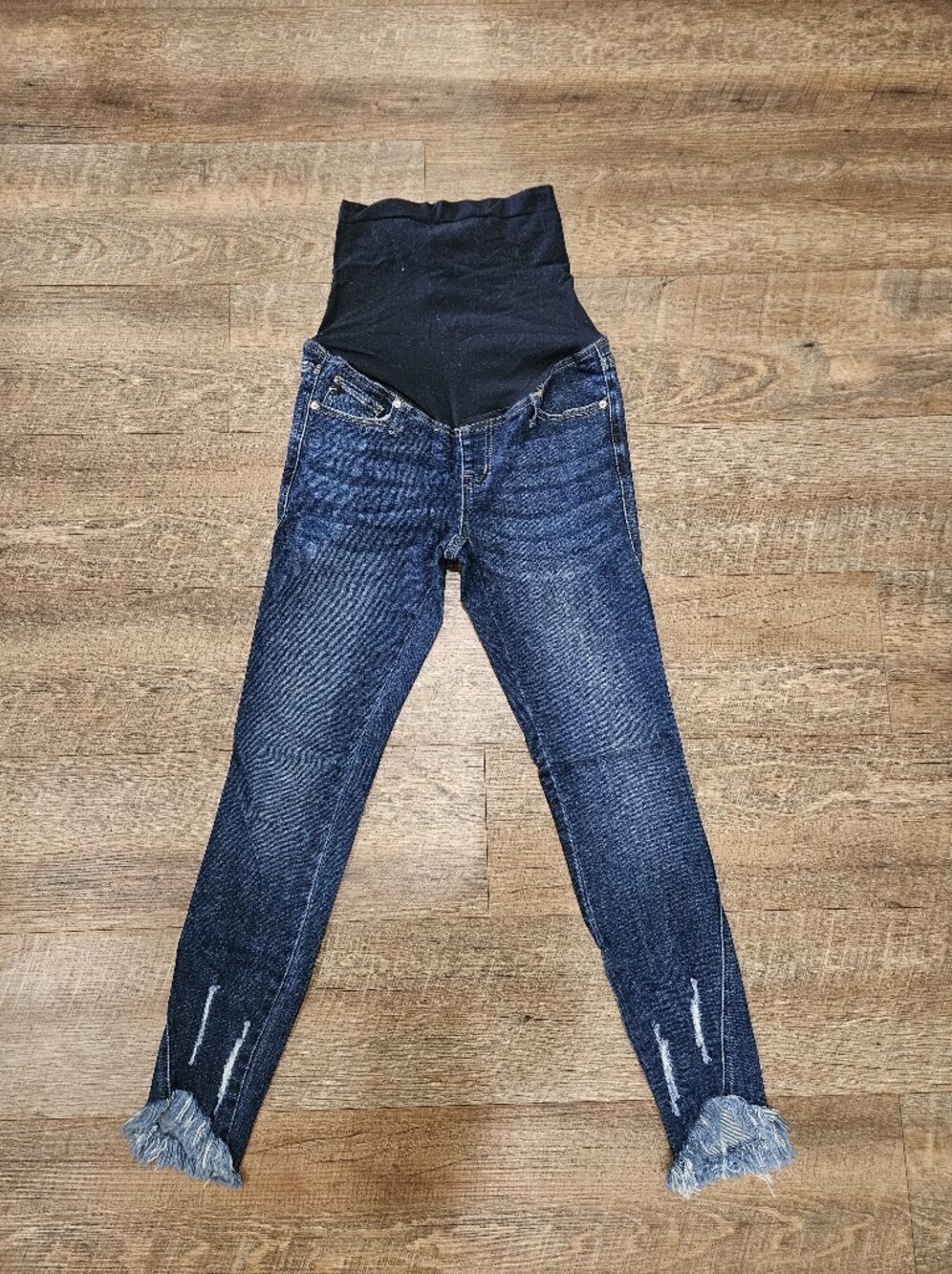 KanCan Maternity Jeans